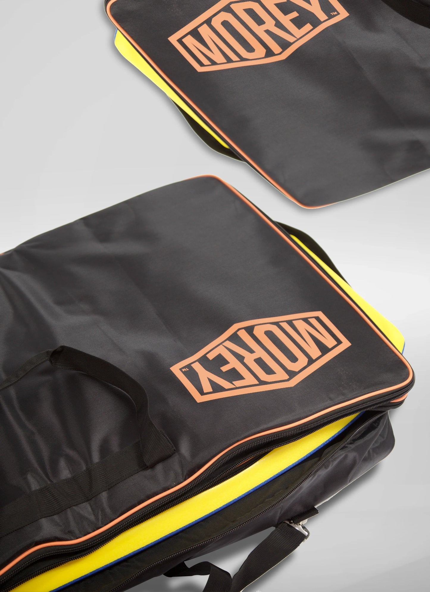 travel-wheely-bodyboard-bag-p3 TRAVELBODYBOARDBAGZOOM.webp